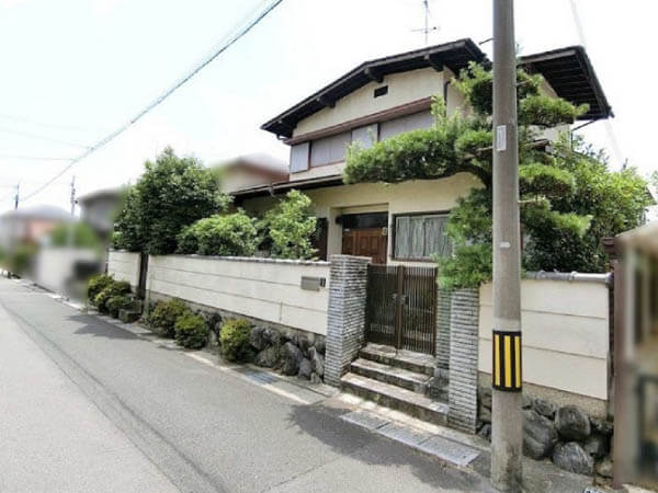 長岡京市うぐいす台に新築注文住宅(古家付きの新築用地)