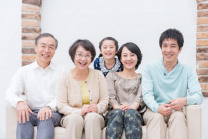 注文住宅を購入した三世代家族