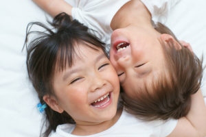 仲のいい子供２人
