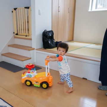 home02