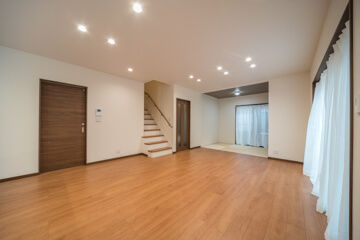 _ALA7814-HDR