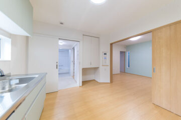 O様邸-living-1