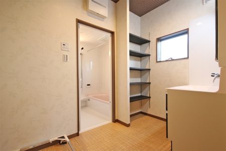 ３帖の洗面所 三畳の広い洗面脱衣室のレイアウト 注文住宅の施工実例 大阪の注文住宅なら匠建枚方