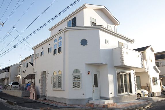 大阪Ｍ邸 – アールやアーチがいっぱいのスイートな家