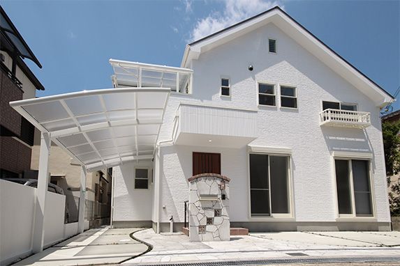 大阪Ｙ邸 – 内装も外装もホワイトな二世帯住宅の家