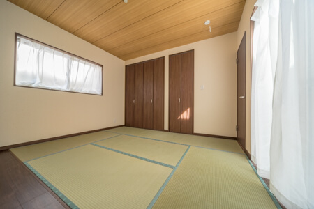 TVや家具が置ける和室の板間