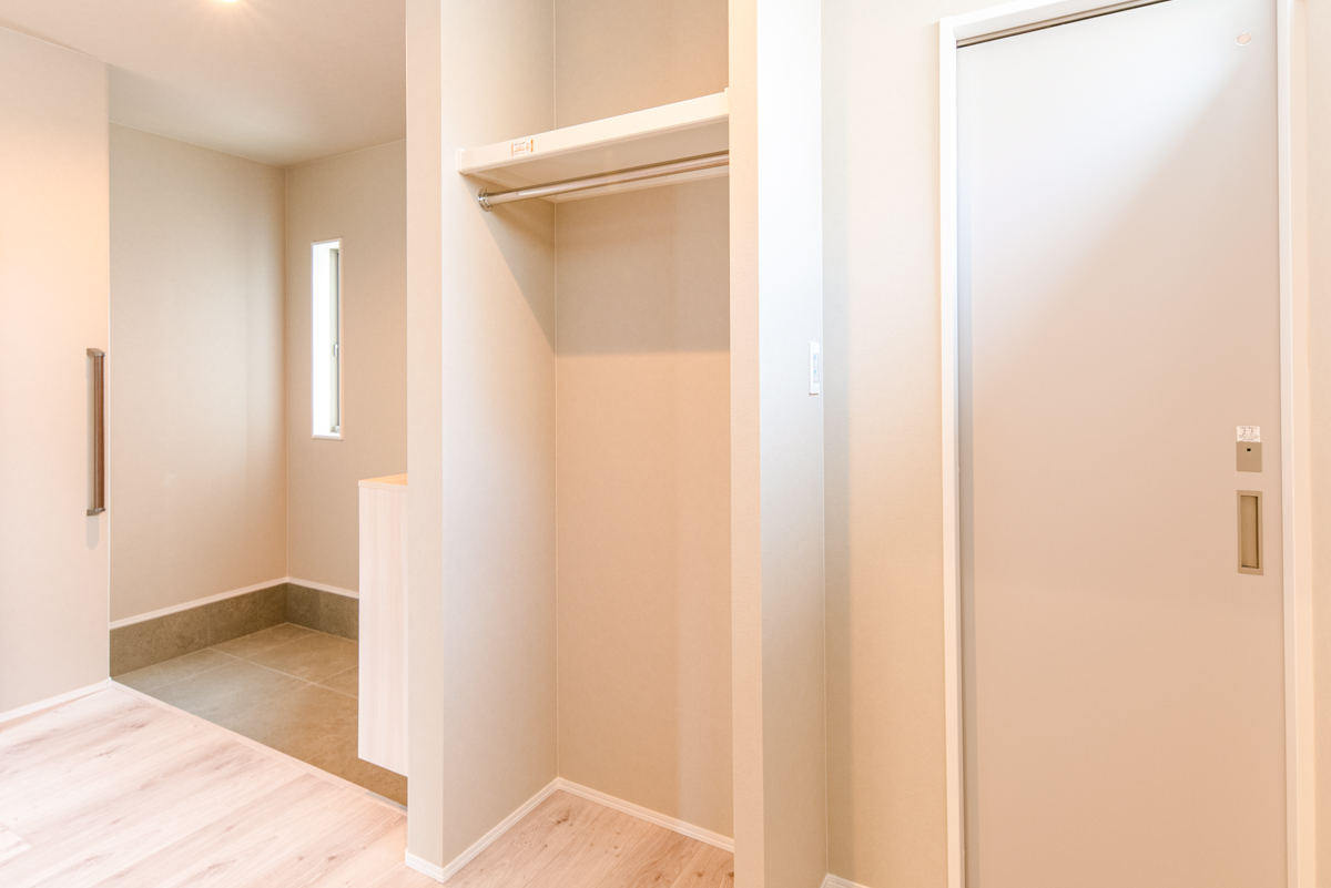 ゆとりと動線で整える、心地よい玄関空間