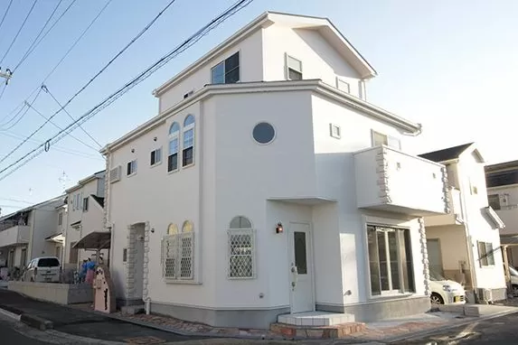 大阪の注文住宅（新築一戸建て）Ｍ様邸の外観デザイン