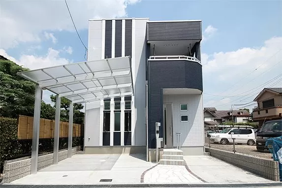 大阪Ｓ邸 - Ｗ発電の家 断熱材にもこだわったエコ住宅